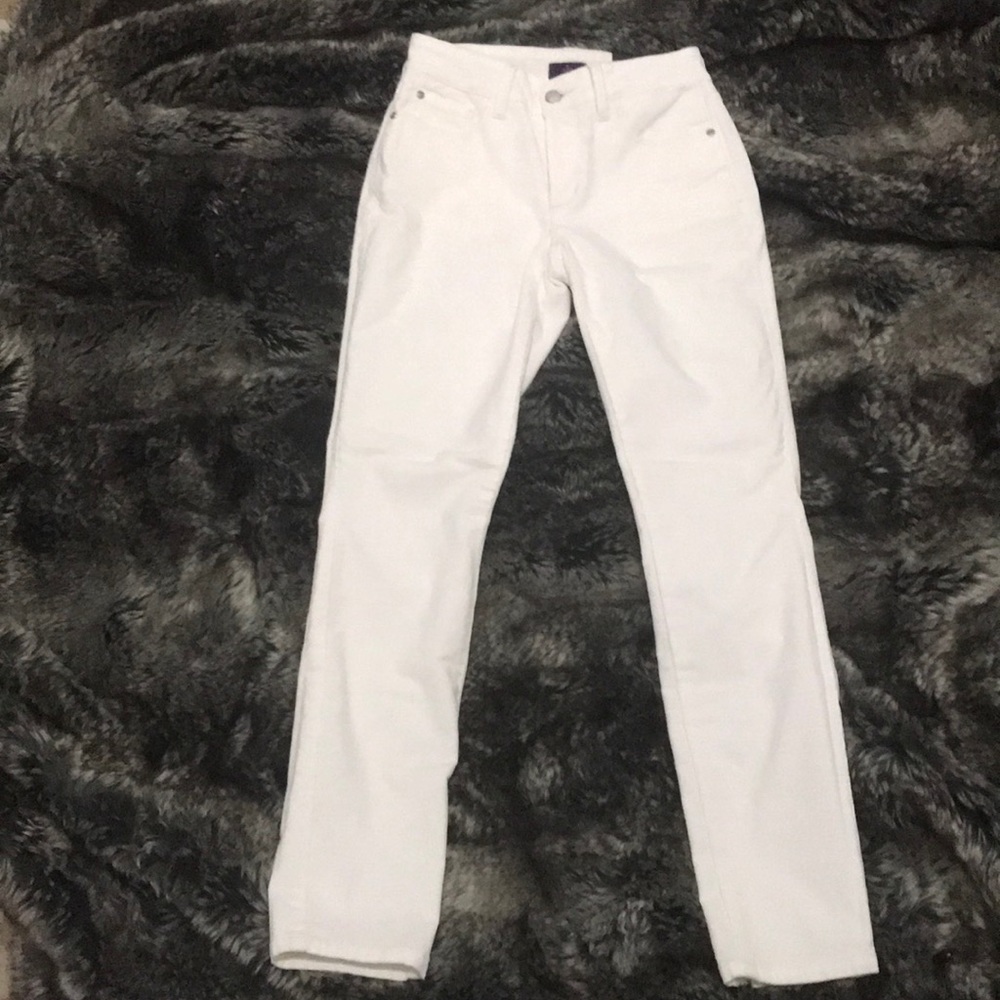 ⭐️NYDJ ⭐️corduroy legging pants NEW (with tag on